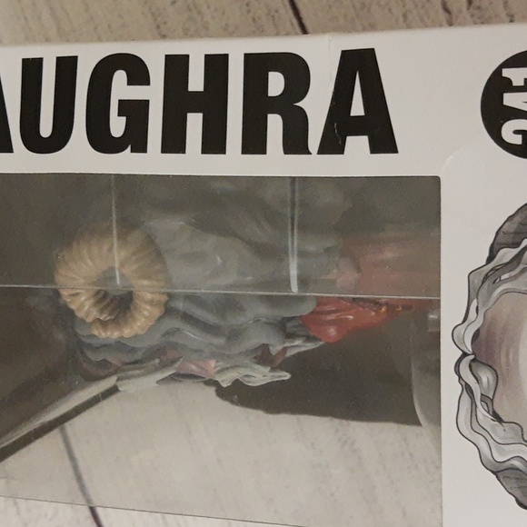 Funko POP Movies The Dark Crystal Chamberlain Aughra Vinyl Figure Collectible - Picture 7 of 10